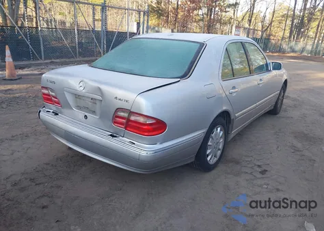 2002 Mercedes-Benz E 320 4M/4M Special Edition z USA, uszkodzony, nr VIN WDBJF82J92X067986